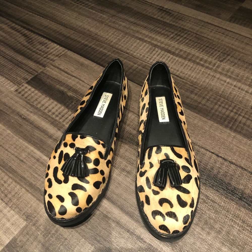 Steve Madden Pony hair Leopard Print Loafers